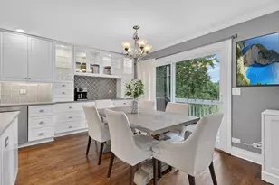 2S465 Barclay Pl, Glen Ellyn, IL 60137 - Photo 7