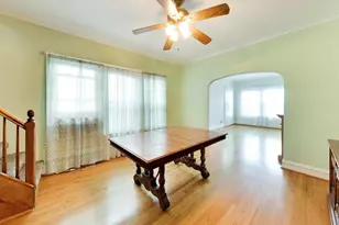 5920 W Berenice Ave, Chicago, IL 60634 - Photo 9