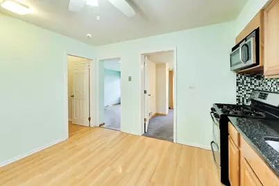 5920 W Berenice Avenue, Chicago, IL 60634 - Photo 17