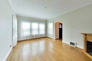 5920 W Berenice Ave, Chicago, IL 60634 - Photo 5