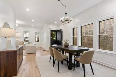 2936 N Keating Avenue, Chicago, IL 60641 - Photo 3