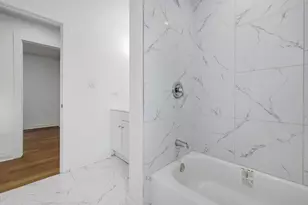 8612 S Burnham Ave, Chicago, IL 60617 - Photo 15