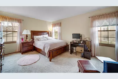 121 Fleetwood Drive, Glendale Heights, IL 60139 - Photo 23