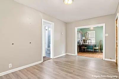 1316 N Poplar Avenue, Round Lake Beach, IL 60073 - Photo 5
