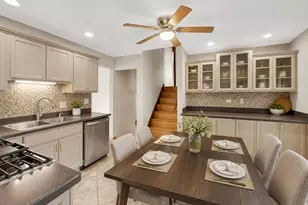 16424 Maplewood Ct, Tinley Park, IL 60477 - Photo 11