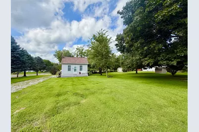 609 NW 6th Street, Aledo, IL 61231 - Photo 1
