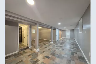 10215 S Emerald Avenue, Chicago, IL 60628 - Photo 21