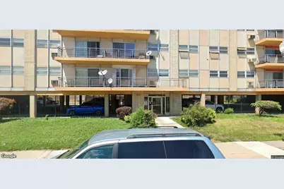 1814 W 79th Street #301, Chicago, IL 60620 - Photo 1