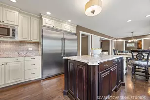 2S037 Country Club Ln, Wheaton, IL 60189 - Photo 15