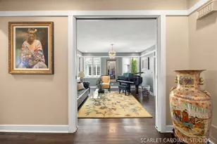 2S037 Country Club Ln, Wheaton, IL 60189 - Photo 9