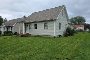 845 N 12th St, Rochelle, IL 61068 - Photo 1