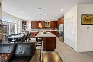 2188 Avalon Dr, Buffalo Grove, IL 60089 - Photo 7