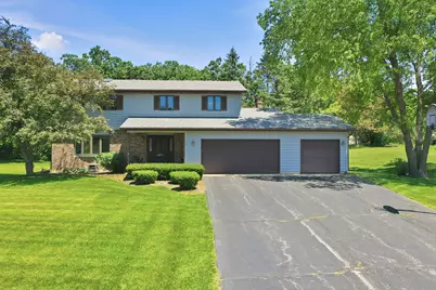 2720 N Patricia Lane, McHenry, IL 60051 - Photo 1