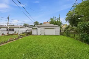 13437 S Green Bay Ave, Chicago, IL 60633 - Photo 13