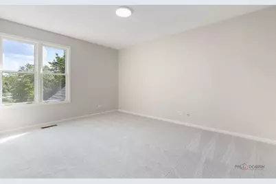 818 W Lukas Avenue, Palatine, IL 60067 - Photo 31