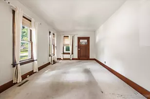 242 N Lincoln St, Batavia, IL 60510 - Photo 5