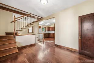 242 N Lincoln St, Batavia, IL 60510 - Photo 13