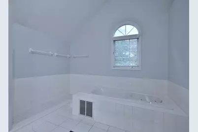 1944 Clyde Drive, Naperville, IL 60565 - Photo 39