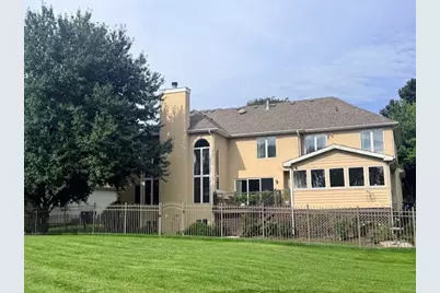 1944 Clyde Drive, Naperville, IL 60565 - Photo 3