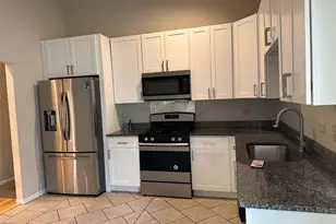 1201 E Chestnut St, Kankakee, IL 60901 - Photo 5