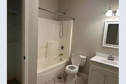 1201 E Chestnut Street, Kankakee, IL 60901 - Photo 7
