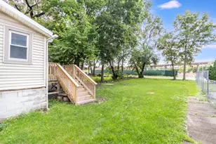 214 Sheridan St, Joliet, IL 60436 - Photo 15