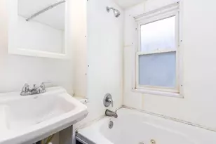 214 Sheridan St, Joliet, IL 60436 - Photo 13