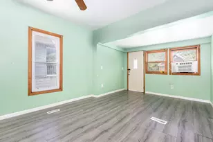 214 Sheridan St, Joliet, IL 60436 - Photo 5