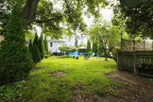 818 Hickory St, Waukegan, IL 60085 - Photo 19