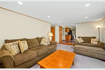 567 Hamilton Avenue, Westmont, IL 60559 - Photo 17