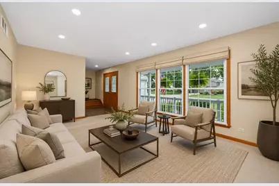 567 Hamilton Avenue, Westmont, IL 60559 - Photo 9