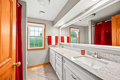 567 Hamilton Avenue, Westmont, IL 60559 - Photo 27