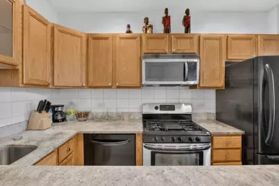 5100 S Hyde Park Boulevard #2D, Chicago, IL 60615 - Photo 11