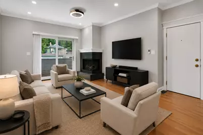 2136 W Evergreen Avenue #1B, Chicago, IL 60622 - Photo 5