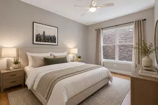 2136 W Evergreen Ave, Chicago, IL 60622 - Photo 13