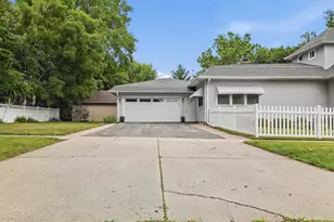 500 Jackson St, Oregon, IL 61061 - Photo 7