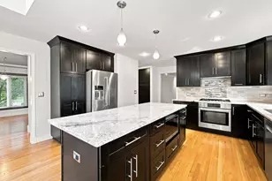 2752 Wendy Dr, Naperville, IL 60565 - Photo 5