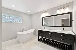 2752 Wendy Dr, Naperville, IL 60565 - Photo 27