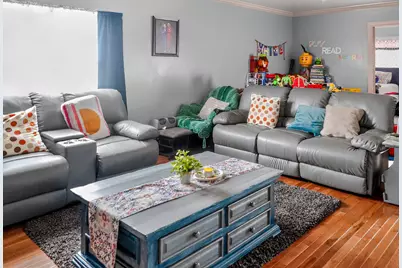 6452 S Kolin Avenue, Chicago, IL 60629 - Photo 9
