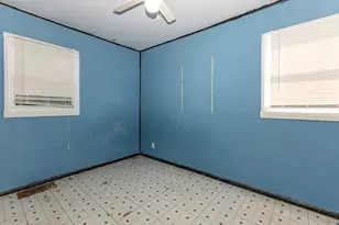 218 E South St, Geneseo, IL 61254 - Photo 13