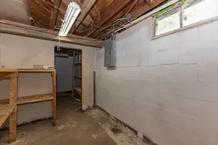218 E South St, Geneseo, IL 61254 - Photo 17