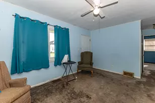 218 E South St, Geneseo, IL 61254 - Photo 9