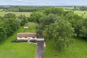 12793 Black Rd, Morrison, IL 61270 - Photo 41