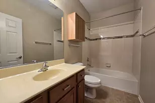 1844 N Lockwood Ave, Chicago, IL 60639 - Photo 15