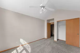 2210 Candlewood Dr, Plainfield, IL 60586 - Photo 21