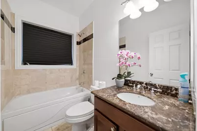 6528 N Francisco Avenue #1E, Chicago, IL 60645 - Photo 13