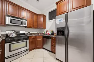 6528 N Francisco Ave, Chicago, IL 60645 - Photo 9