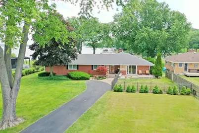 905 River Terrace Drive, Johnsburg, IL 60051 - Photo 1