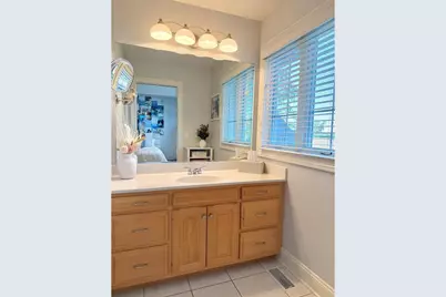 2307 Red Oak Lane, Johnsburg, IL 60051 - Photo 17