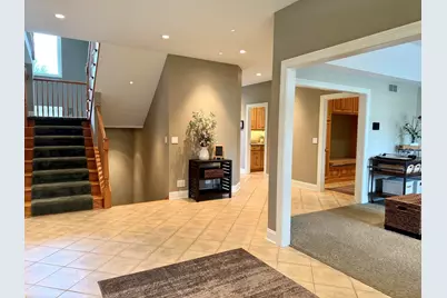 2307 Red Oak Lane, Johnsburg, IL 60051 - Photo 11